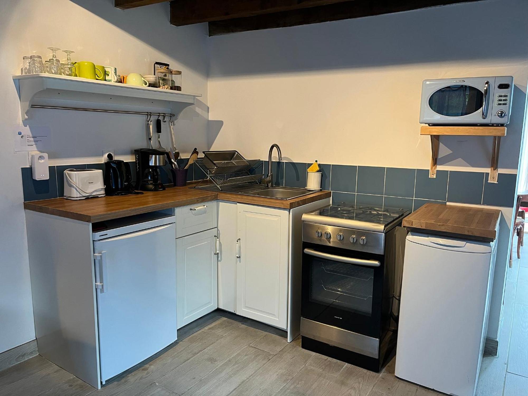 Maison Independante Pour 2 Tout Inclus Tiny House For 2 All Included Teilhet  Экстерьер фото