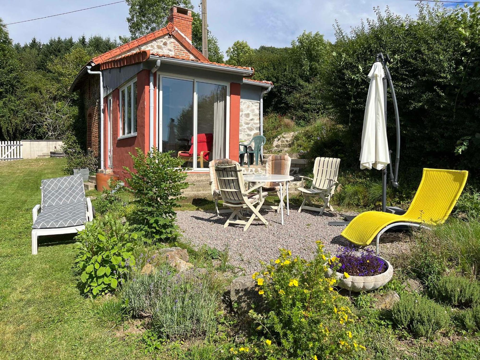 Maison Independante Pour 2 Tout Inclus Tiny House For 2 All Included Teilhet  Экстерьер фото